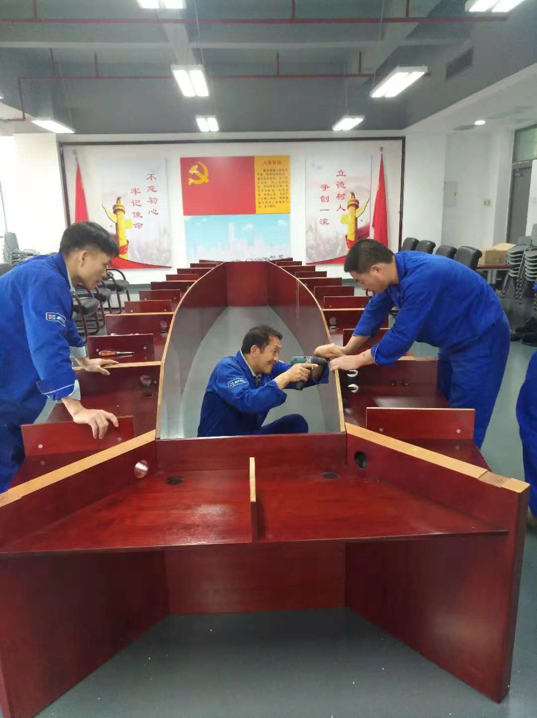 萬家燈火搬家公司告訴你拆除家具的方法！