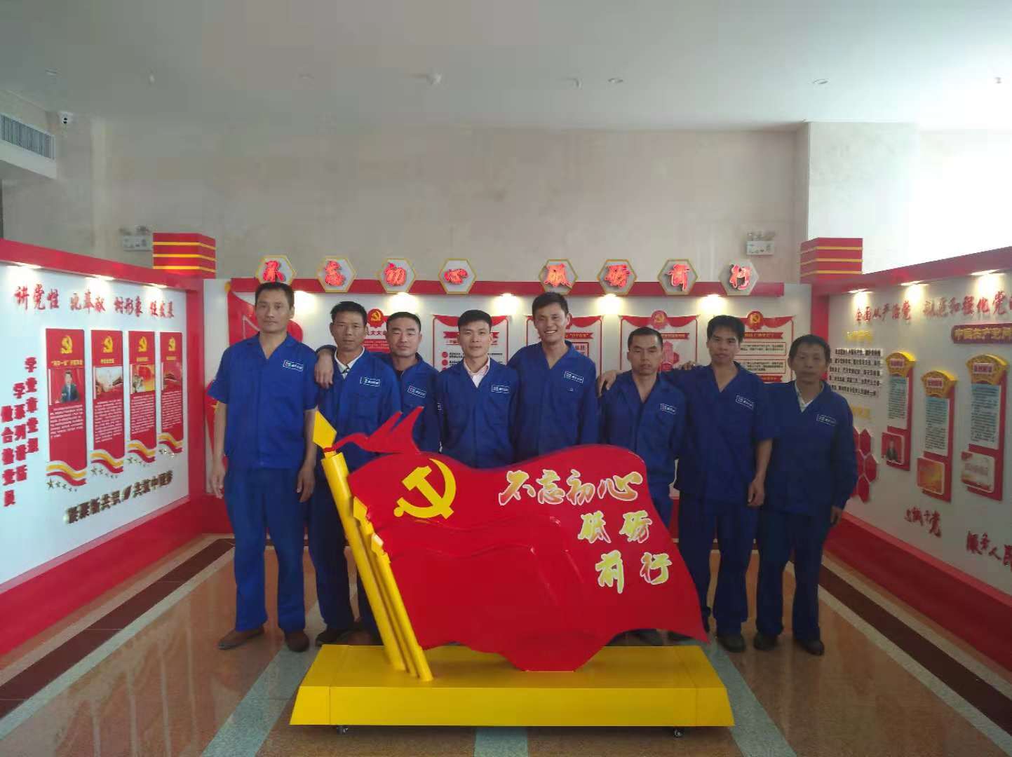 在深圳搬家有句話，搬家不鬧房，日后有麻煩！